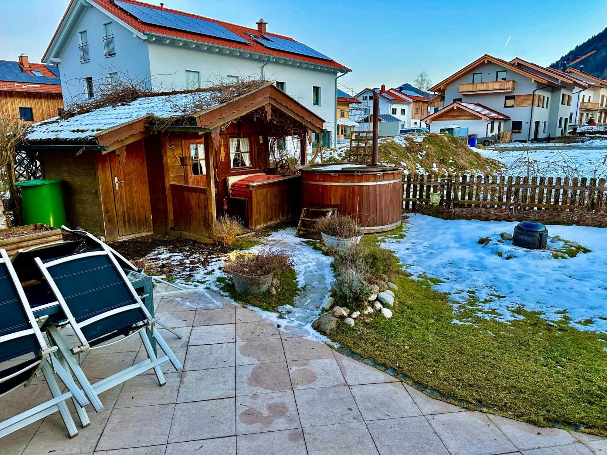 Suite Sinja Erlebnisferienwohnung Hausham Exterior photo